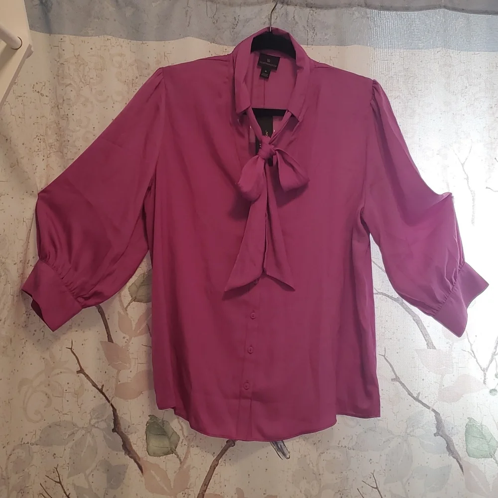 Blouse - Picture 2 of 4